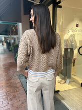 Laden Sie das Bild in den Galerie-Viewer, Peserico Damen Marlenehose in Beige
