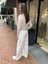 Laden Sie das Bild in den Galerie-Viewer, Peserico Damen Cordhose in Creme
