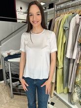Laden Sie das Bild in den Galerie-Viewer, Antonelli Damen Shirt &quot;CORFU&quot; in Weiß

