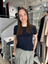 Laden Sie das Bild in den Galerie-Viewer, Purotatto Damen Shirt in Dunkelblau
