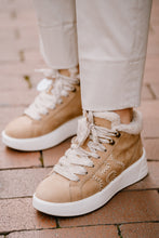 Laden Sie das Bild in den Galerie-Viewer, Hogan Damen Sneaker Hogan Rebel in Beige Braun
