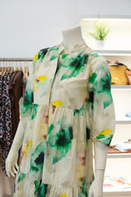 Laden Sie das Bild in den Galerie-Viewer, Angoor Damen Kleid &quot;Gloria&quot; mit Faltendetails in Multicolor
